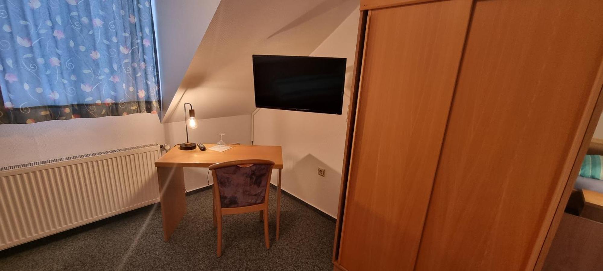 Hotel Alt Oesselse Sarstedt Quarto foto