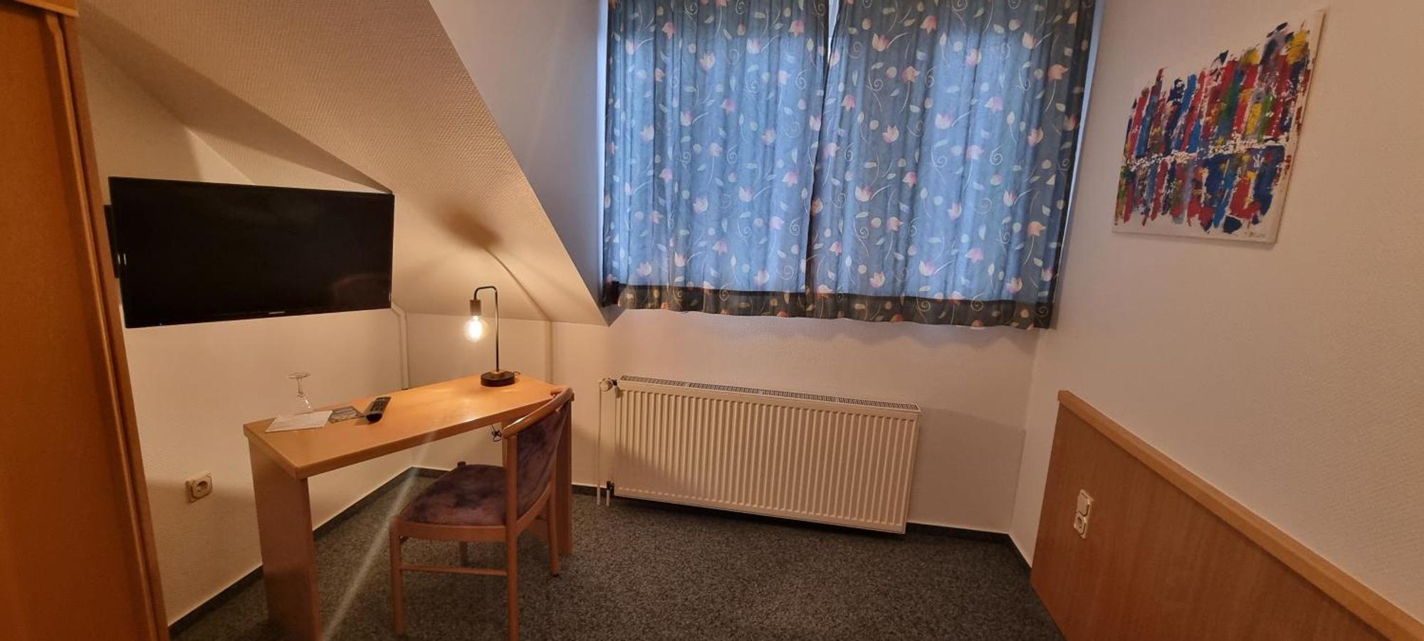 Hotel Alt Oesselse Sarstedt Quarto foto